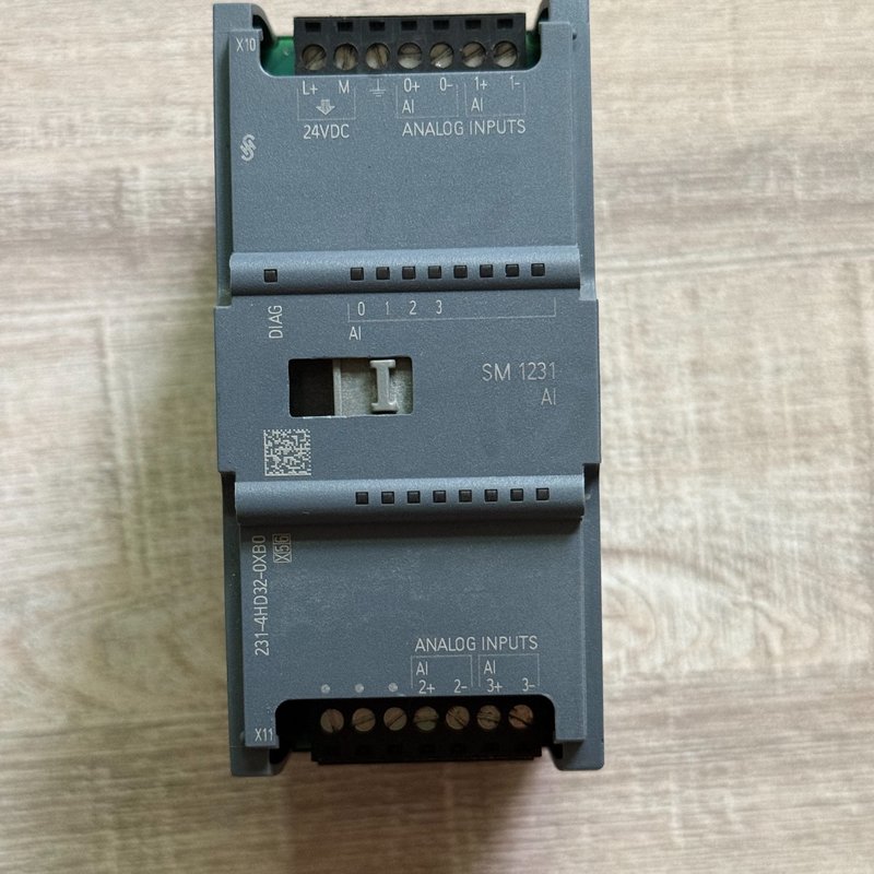 议价SM 1231 AI模块 6ES7 231-4HD32可维修图片