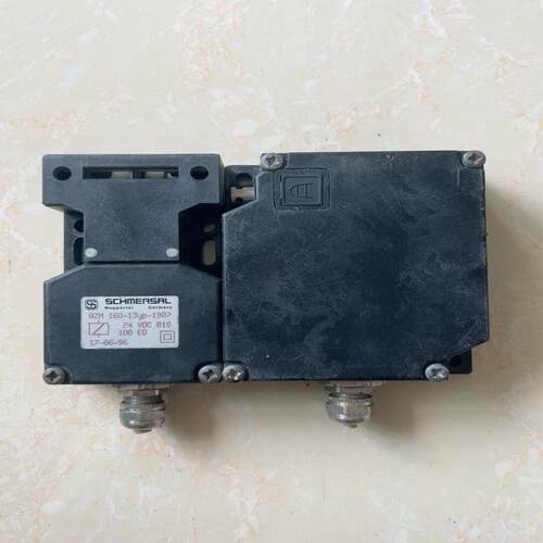 议价德国施迈赛安全门开关 AZM 160-13YP-1可维修