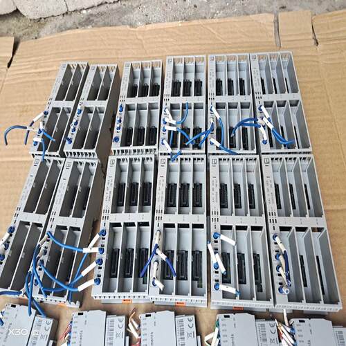 议价1088135 AXL FBP SE4  有4个，可维修
