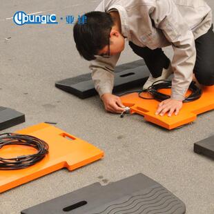 动态汽车衡30T轴重秤有线无线称重仪60吨移动车用便携式地磅