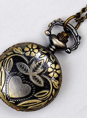 跨境复古雕花怀表 小号三匹马头怀表多款式可选6044