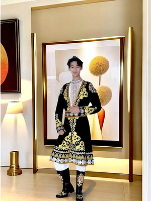 裙摆长袖扎花袷袢嵌钻男士金丝绒