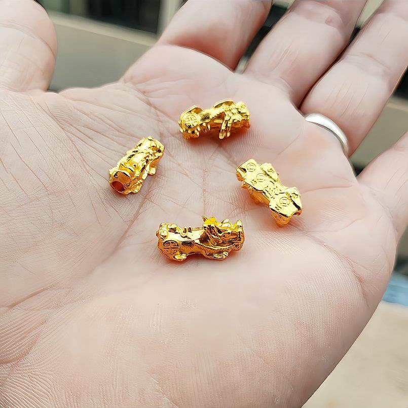 2025合金电镀越南老金沙金貔貅手链吊坠男女串珠转运珠皮休手串配