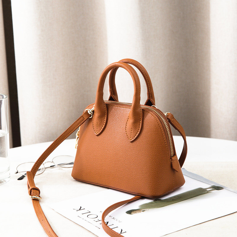 佐析2020新款女包潮网红百搭简约手提单肩斜挎包迷你贝壳包小包包