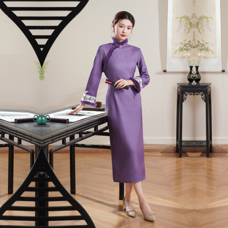 紫色长袖加厚保暖冬季女装高级感
