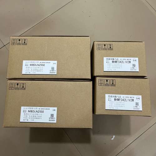 议价伺服驱动器MBDLN25SE+伺服电机MHMF042L1议价
