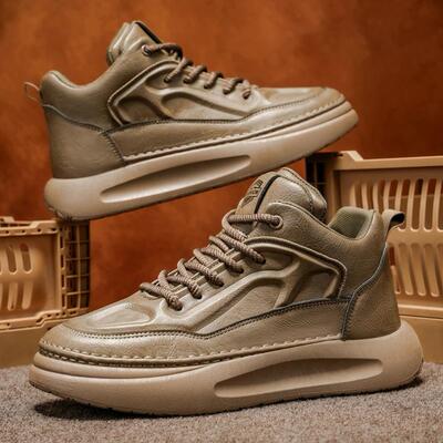 高帮男鞋秋冬季2025新款休闲皮棉鞋雪地靴男款运动厚底老爹板鞋子