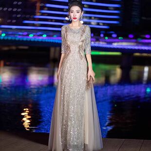 成人晚礼服连衣裙高级感演出服装2025新款主持人红色长裙合唱团女