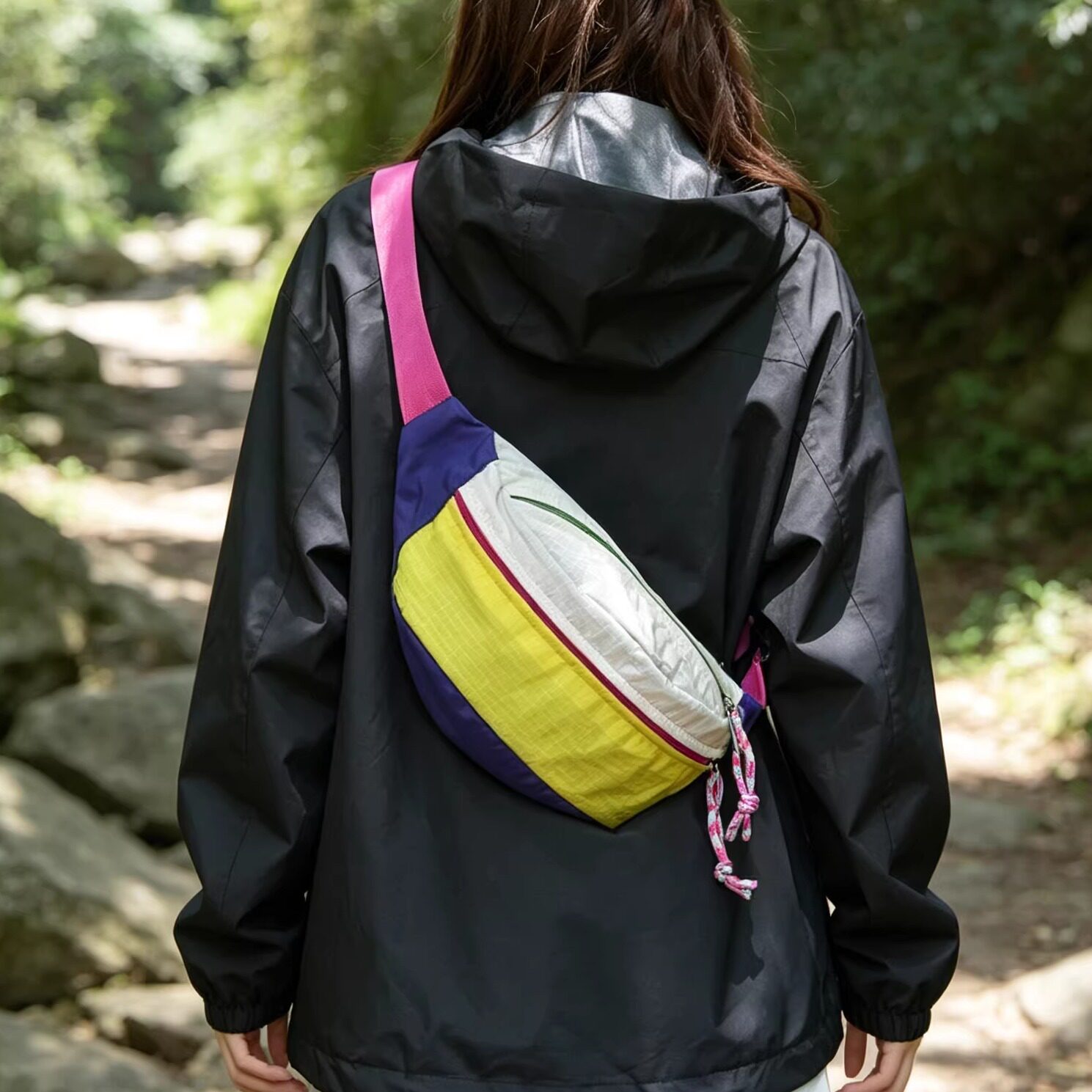 户外运动百搭小背包男女旅行斜挎胸包轻便手机挎包单肩包休闲腰包