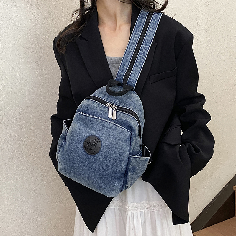 时尚牛仔双肩包简约多功能小背包