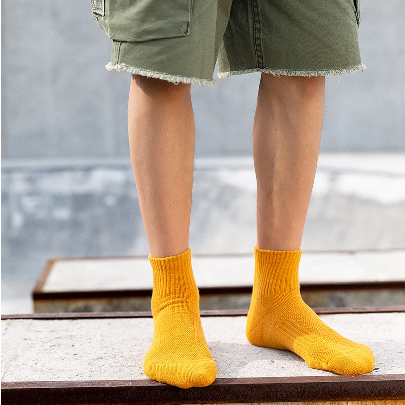 中简袜子男秋季潮流中