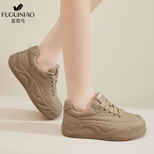 富贵鸟百搭软底面包新款板鞋女款圆头休闲帮春秋鞋轻便厚底2026