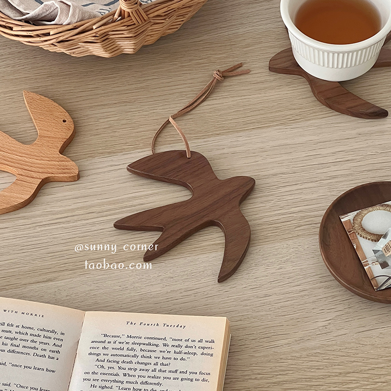 日式高颜值飞燕实木杯垫