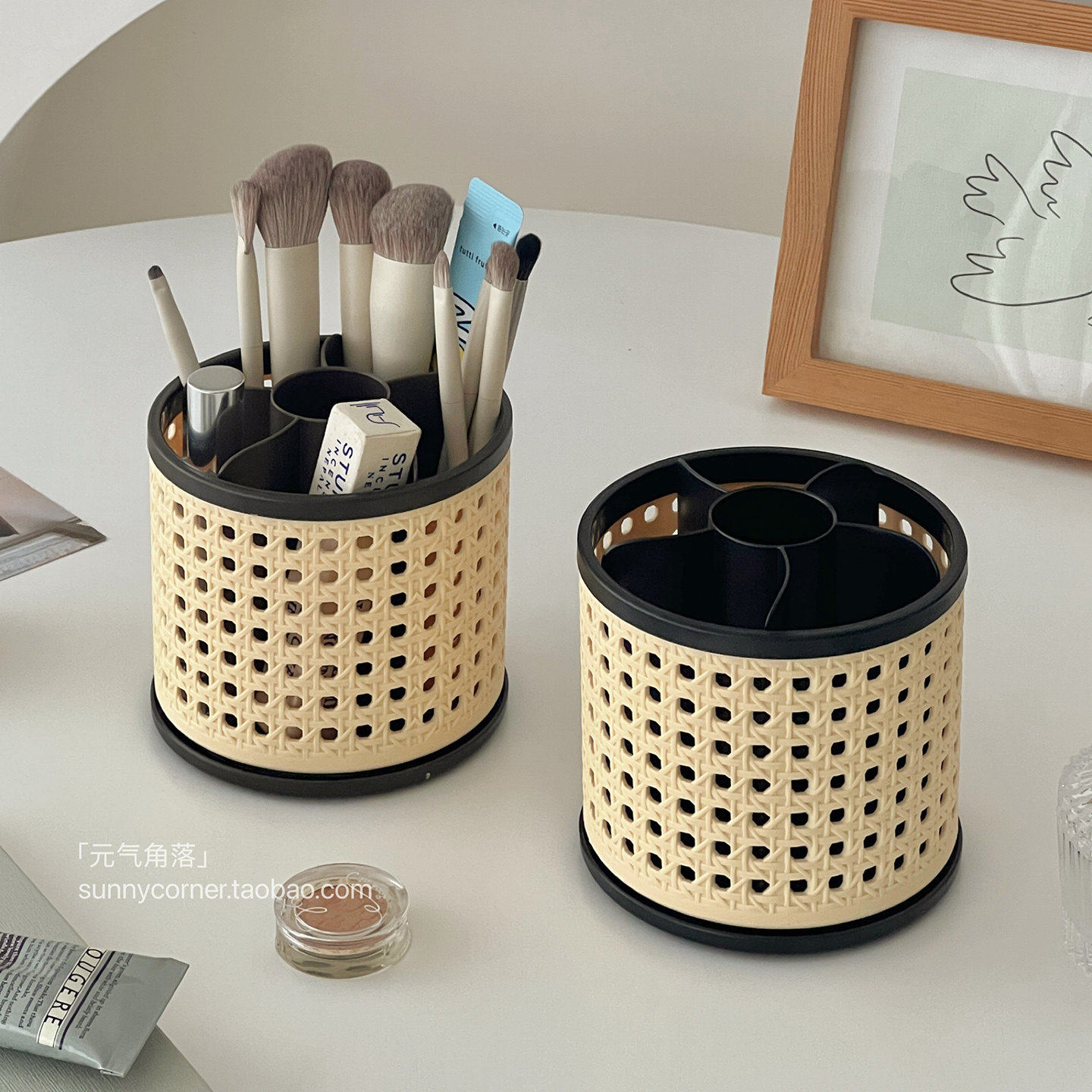 复古仿藤编化妆刷收纳筒桌面文具塑料笔筒收纳盒可旋转分格收纳桶,收纳整理,化妆刷收纳盒/桶,淘宝优惠券,粉丝福利购,淘宝优惠卷
