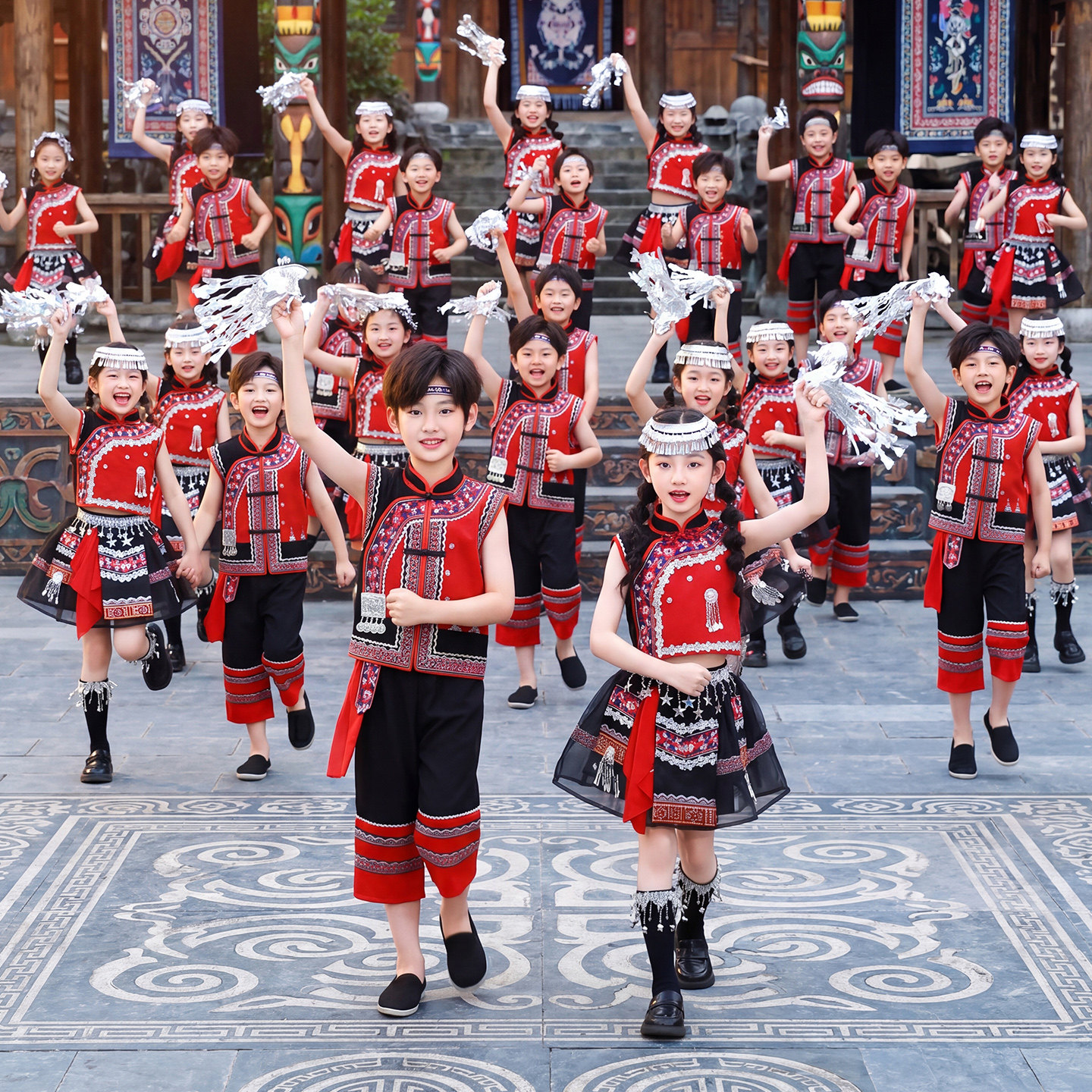 新款六一少数民族儿童哈尼族演出服装男女童苗族合唱表演服饰彝族