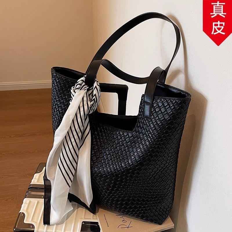 托特欧美奢风包女包轻通勤单肩外出包女编织包包女大容量真皮新款