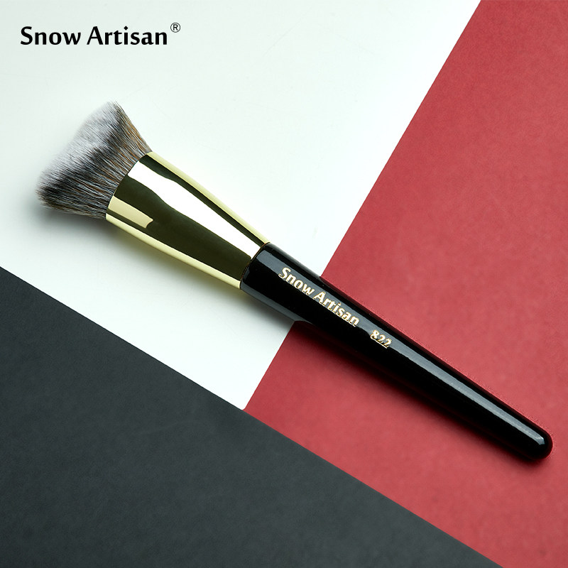 snowartisan雪匠v型斜切面822大面积打底粉底刷修饰轮廓细腻服帖