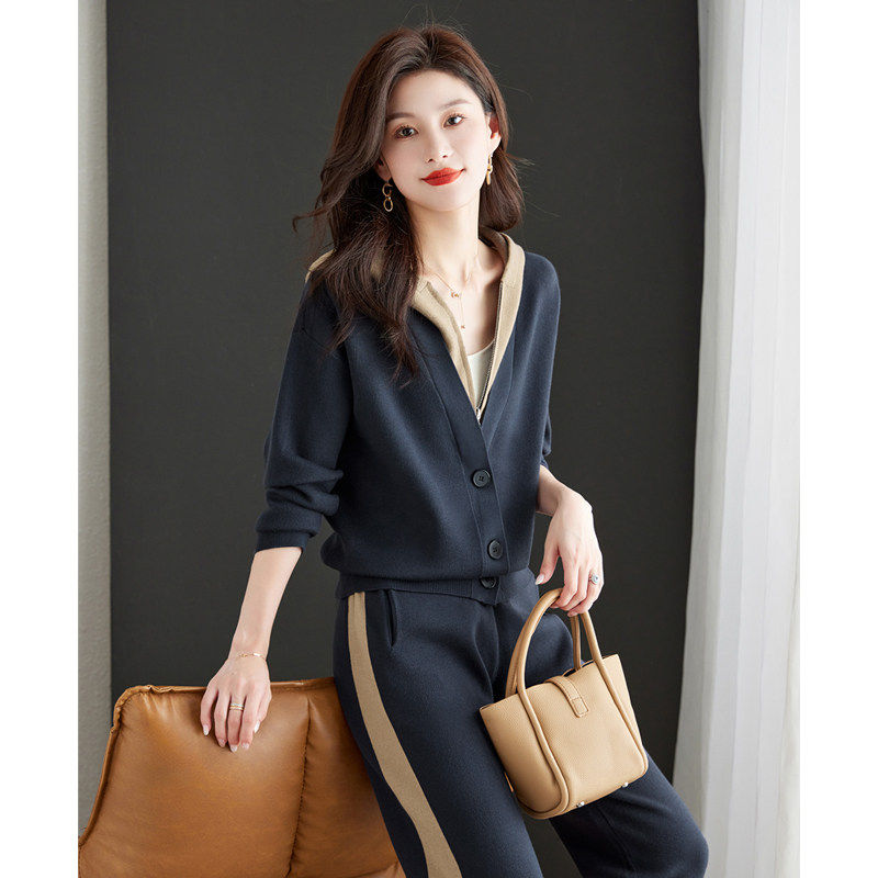 休闲运动套装女2025新款高级感时尚洋派小个子卫衣春秋连帽两件套