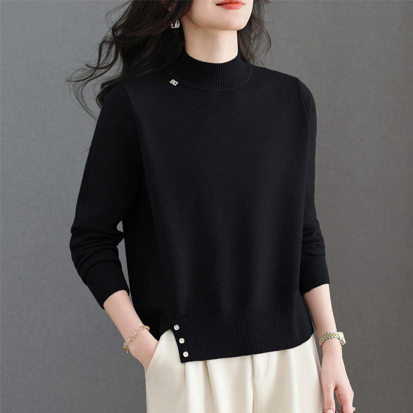 黑色半高领小款毛衣女开叉宽松2025秋冬小个子短款内搭打底针织衫