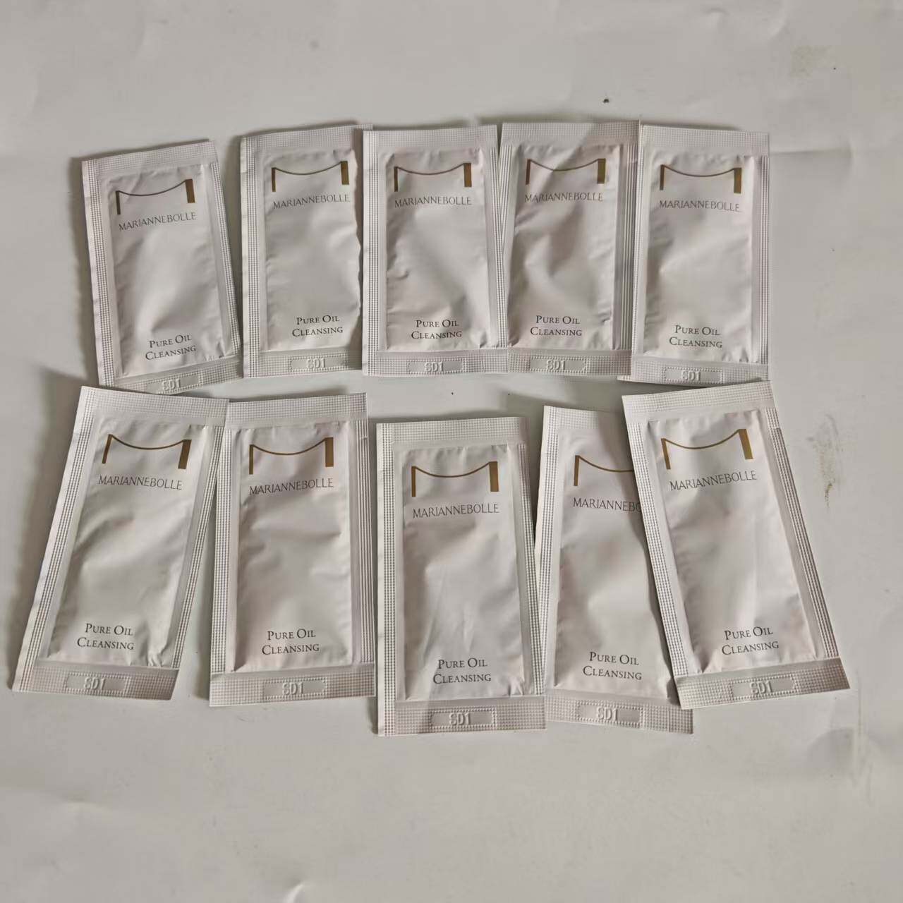 玛丽安保莱净萃卸妆油2ML*10片 体验装试用装