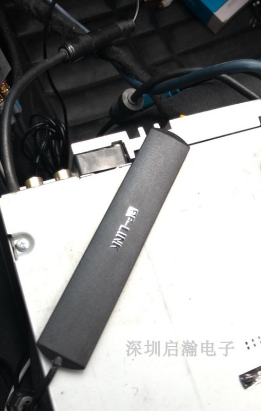 車載貼片收音機短波天線改裝導航儀FM增強信號器汽車用放大器天線在類目 汽車/用品/配件/改裝, 汽車零配件, 車用天線中 - 來自Buy2taobao.com提供專業的淘寶代購服務