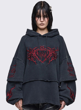 Minga 暗黑哥特式心形刺绣图案 水洗宽松叠层假两件宽松连帽卫衣