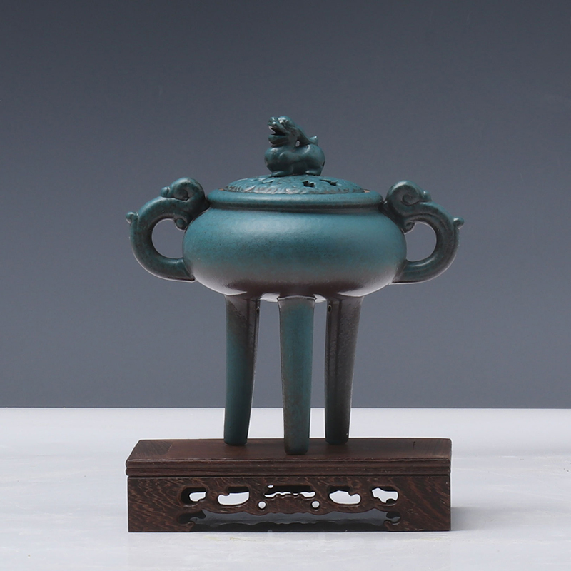 中式现代陶瓷盘薰香炉摆件镂空高脚三足桌面禅意软装书房书桌装饰