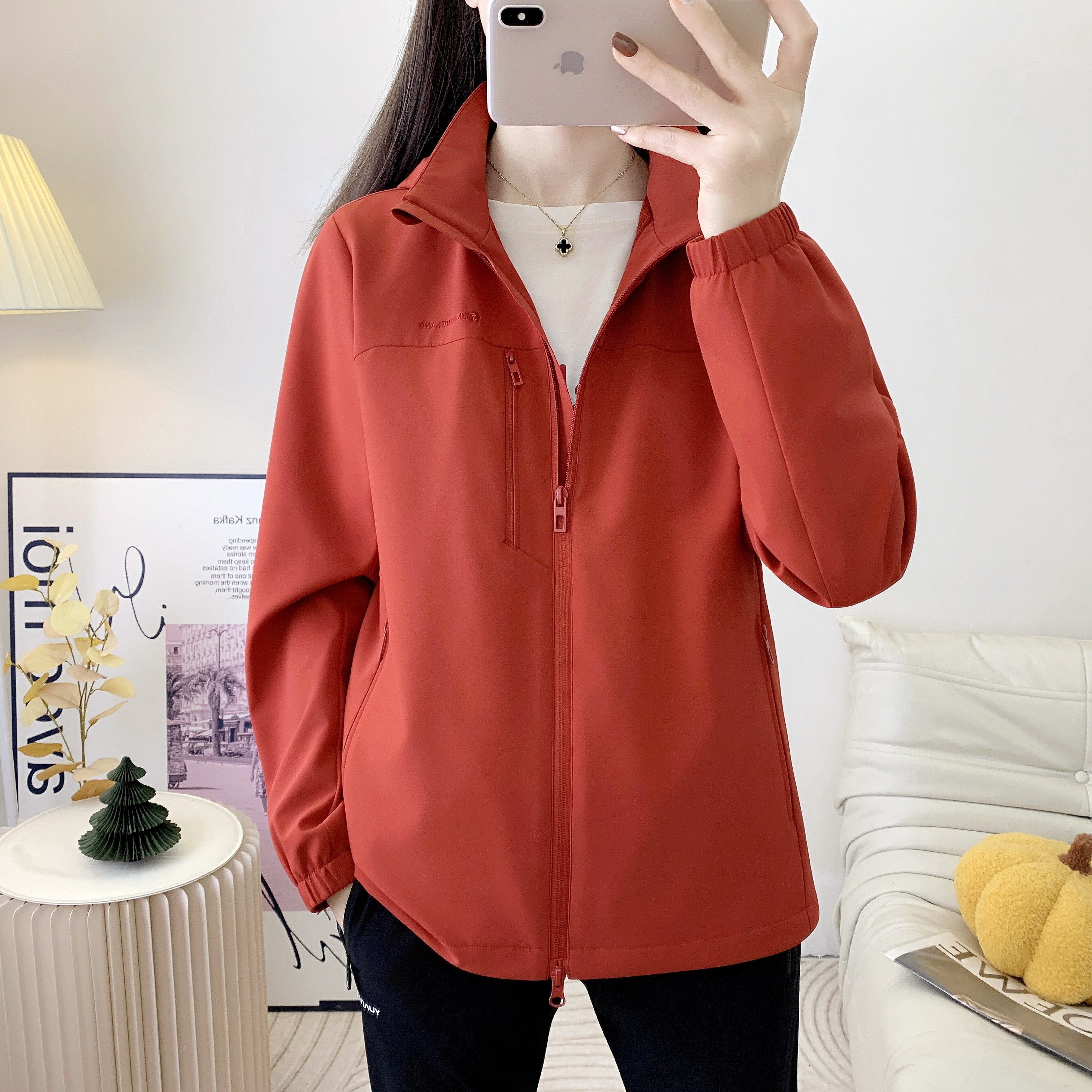 2026新款冲锋衣春秋大码宽松风衣外套女小个子户外运动跑步套装