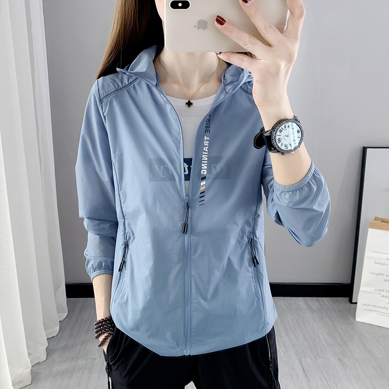 夏季户外冰丝防晒衣女防紫外线透气2025年新款运动超薄皮肤衣服男