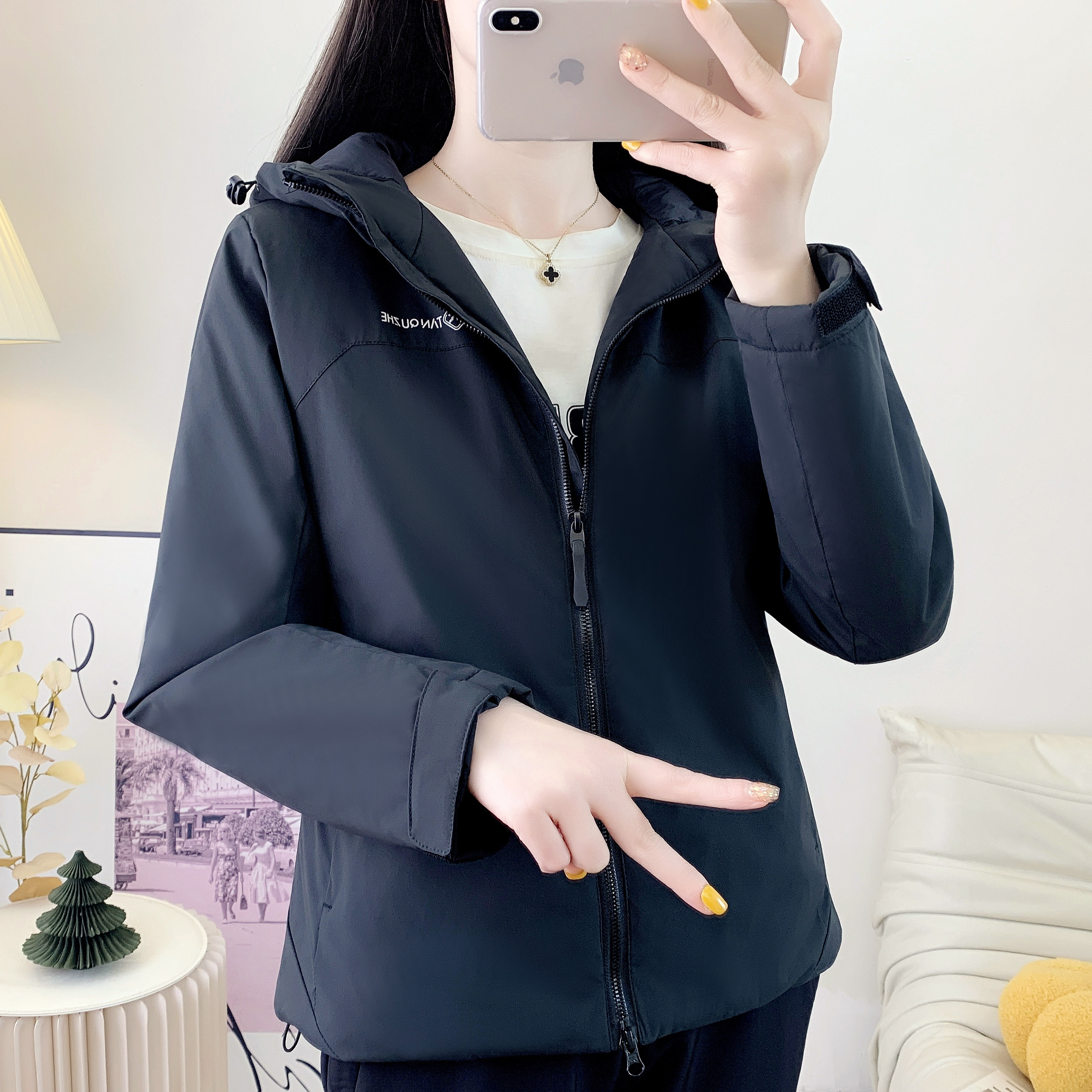 高端冲锋衣秋冬保暖夹棉服连帽外套户外运动防风防水透气耐磨休闲
