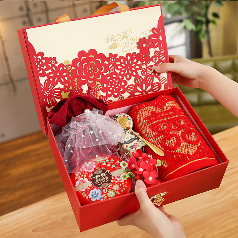 结婚伴手礼婚庆喜糖婚礼糖果成品含糖乔迁之喜回礼高档礼品礼盒装|ruв категории закуски/орехи/специальность, конфеты/желе/пудинг, 喜糖 - от Buy2taobao.com для оказания профессиональной услуги покупки агента Taobao