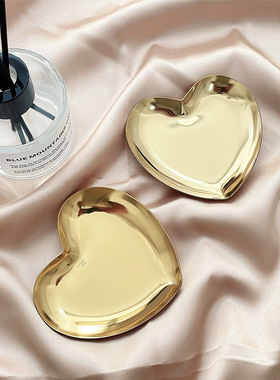 ins不锈钢心形托盘化妆品首饰托盘金属收纳盘家居摆件盘甜心盘子