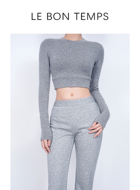 【LE BON TEMPS】 弹力修身百搭显瘦短款打底针织衫上衣c801152