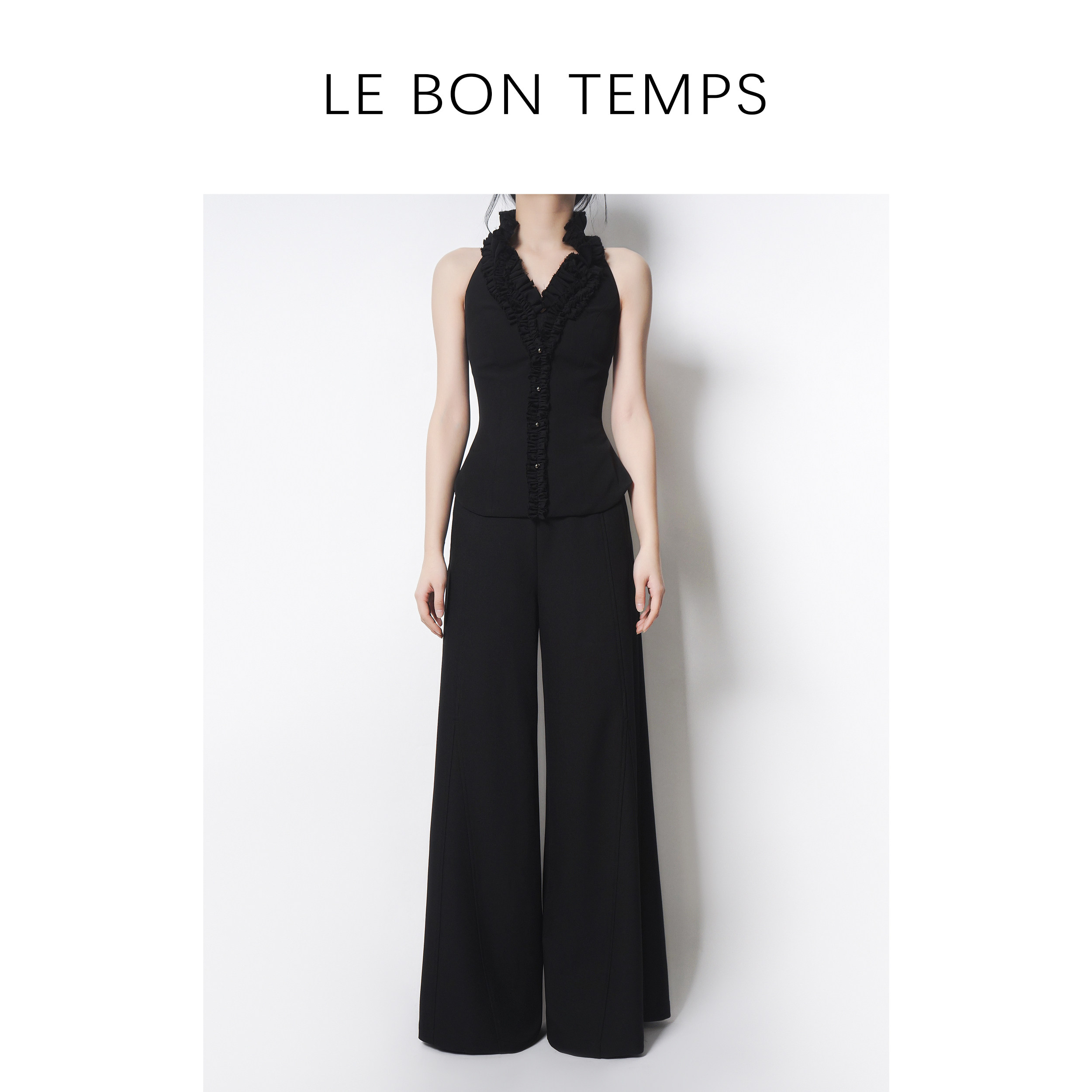 【LE BON TEMPS】磨毛花边显瘦无袖挂脖收腰时尚马甲上衣c801181