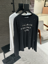 李亚男2025年 四季可叠穿 潮人B备纯棉字母1966高温烫钻宽松T恤