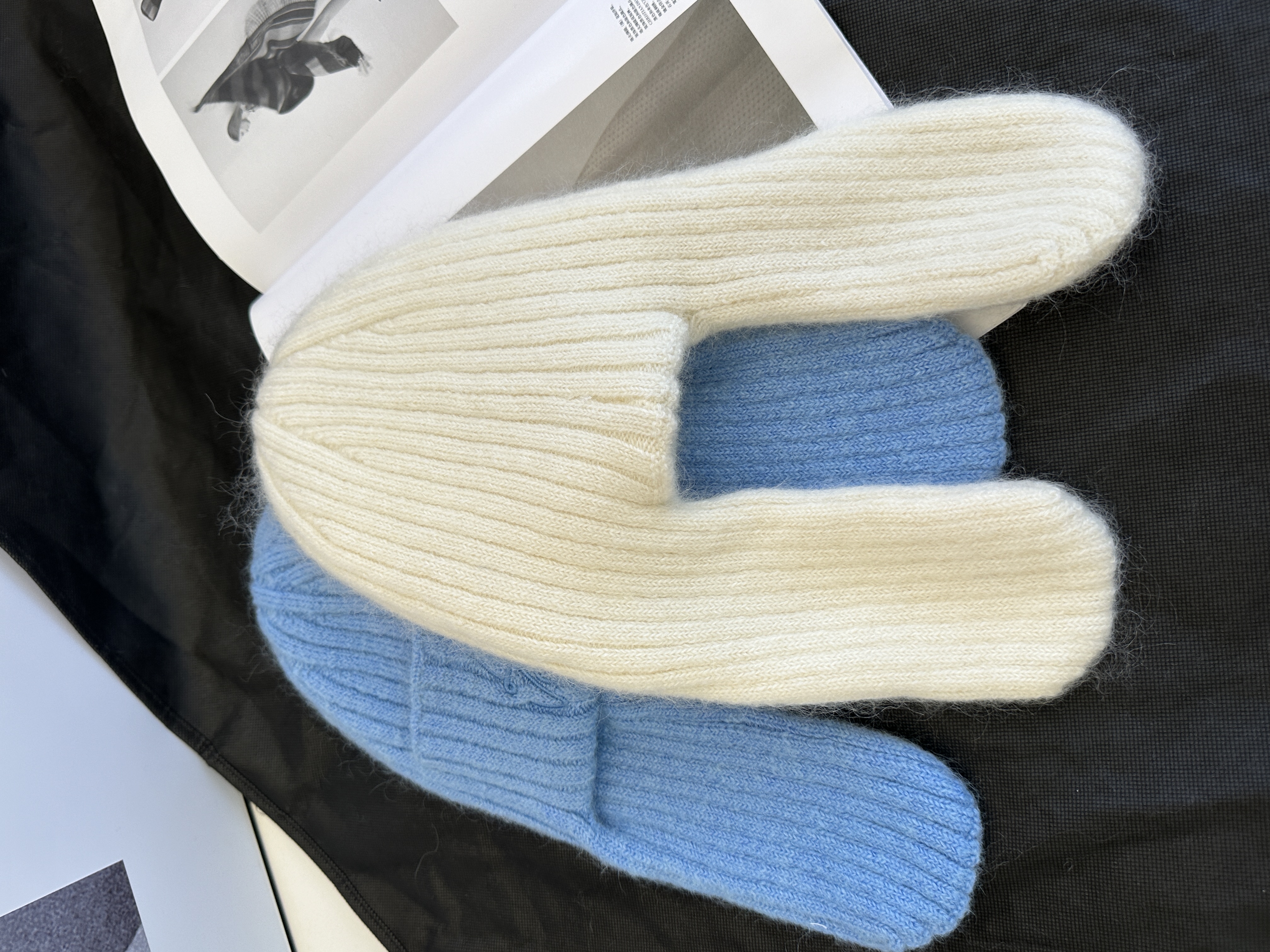 进口机绣花柔软绒毛马海毛帽子