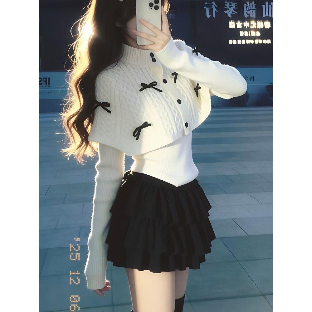 高级感针织衫上衣女秋冬内搭打底韩系蝴蝶结披肩斗蓬毛衣两件套装