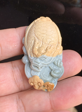 天然阿拉善彩玉巧色精工精品男女同款龙龟吊坠