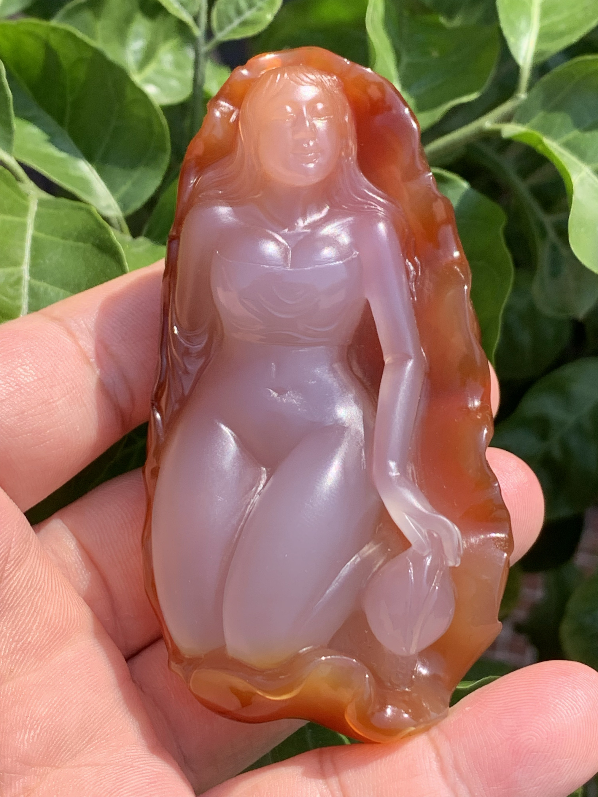 收藏级精品，天然大红皮玉髓籽料精品玉贵人手把件