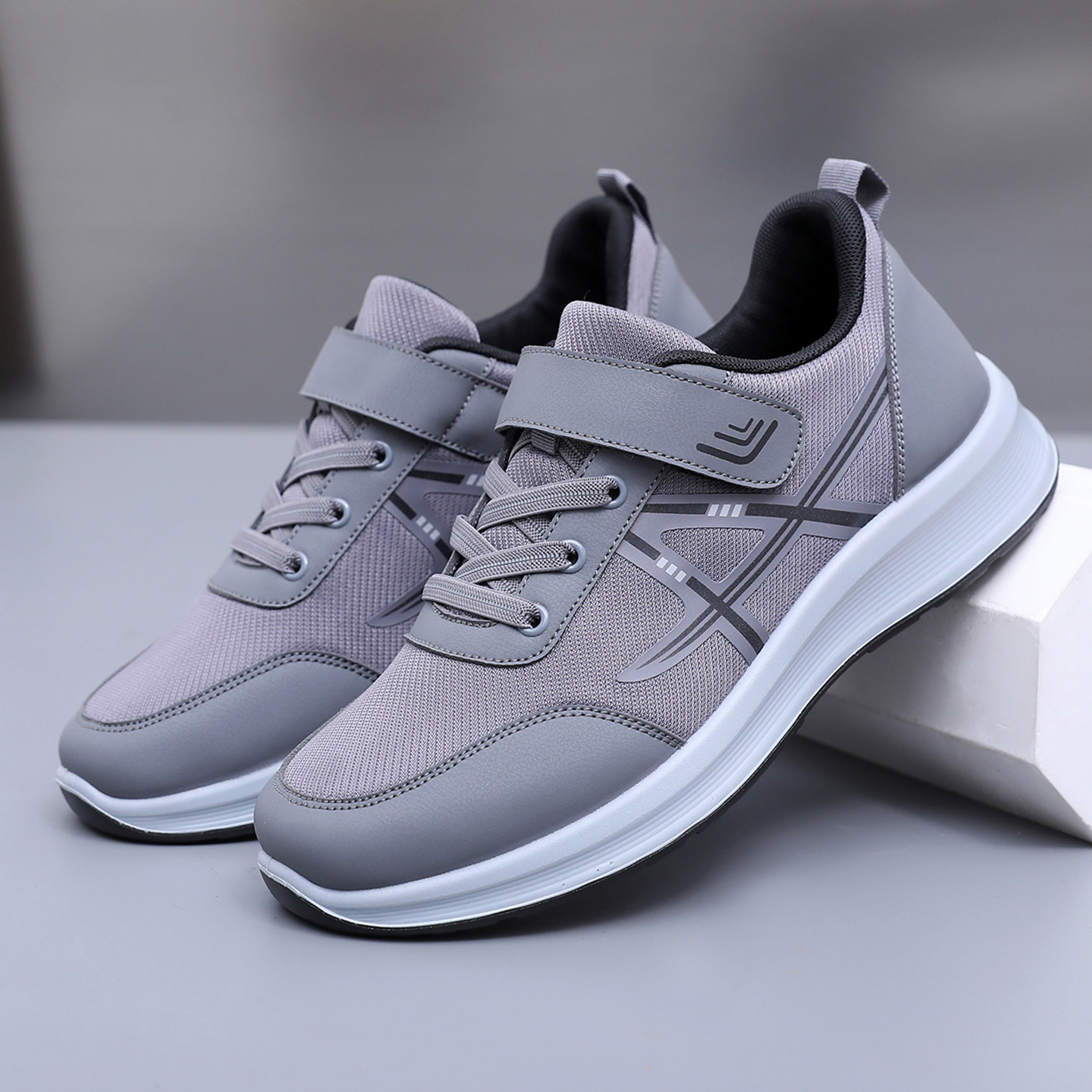 老北京布鞋春秋中老年男士健步软底防滑舒适运动休闲魔术贴爸爸鞋,流行男鞋,健步鞋,淘宝优惠券,粉丝福利购,淘宝优惠卷