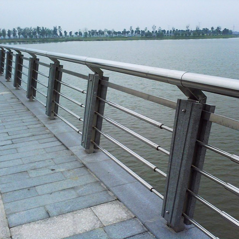 桥梁防撞护栏方钢大桥栏杆铝合金隔离防护栏碳素钢桥护栏