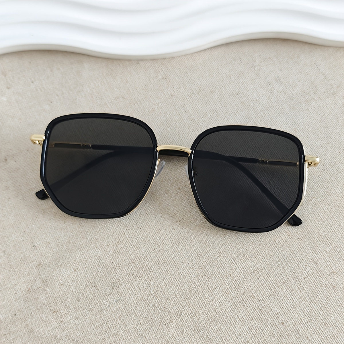 欧美时尚方框墨镜全框大脸显瘦太阳镜男女通用防晒防紫外线眼镜