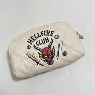 化妆包收纳包 刺绣车缝线 外贸出口 怪奇物语周边