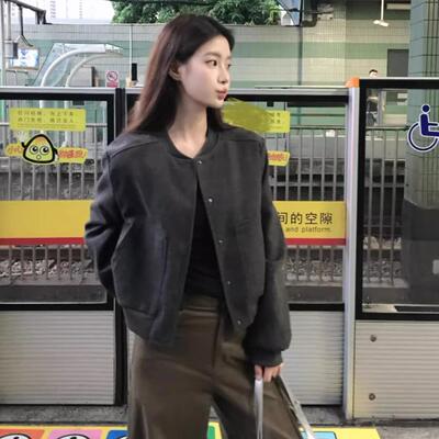 美式复古灰色短款棒球服