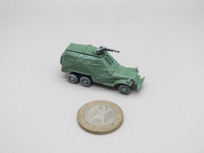 【展示】1/144 现代俄军 BTR-152K