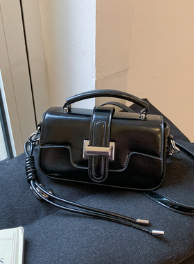 高颜值时尚复古小众小方包女2026新款高级感轻便百搭单肩包斜挎包