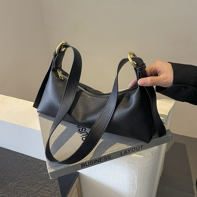 艾莎妮诗腋下包两根背带小