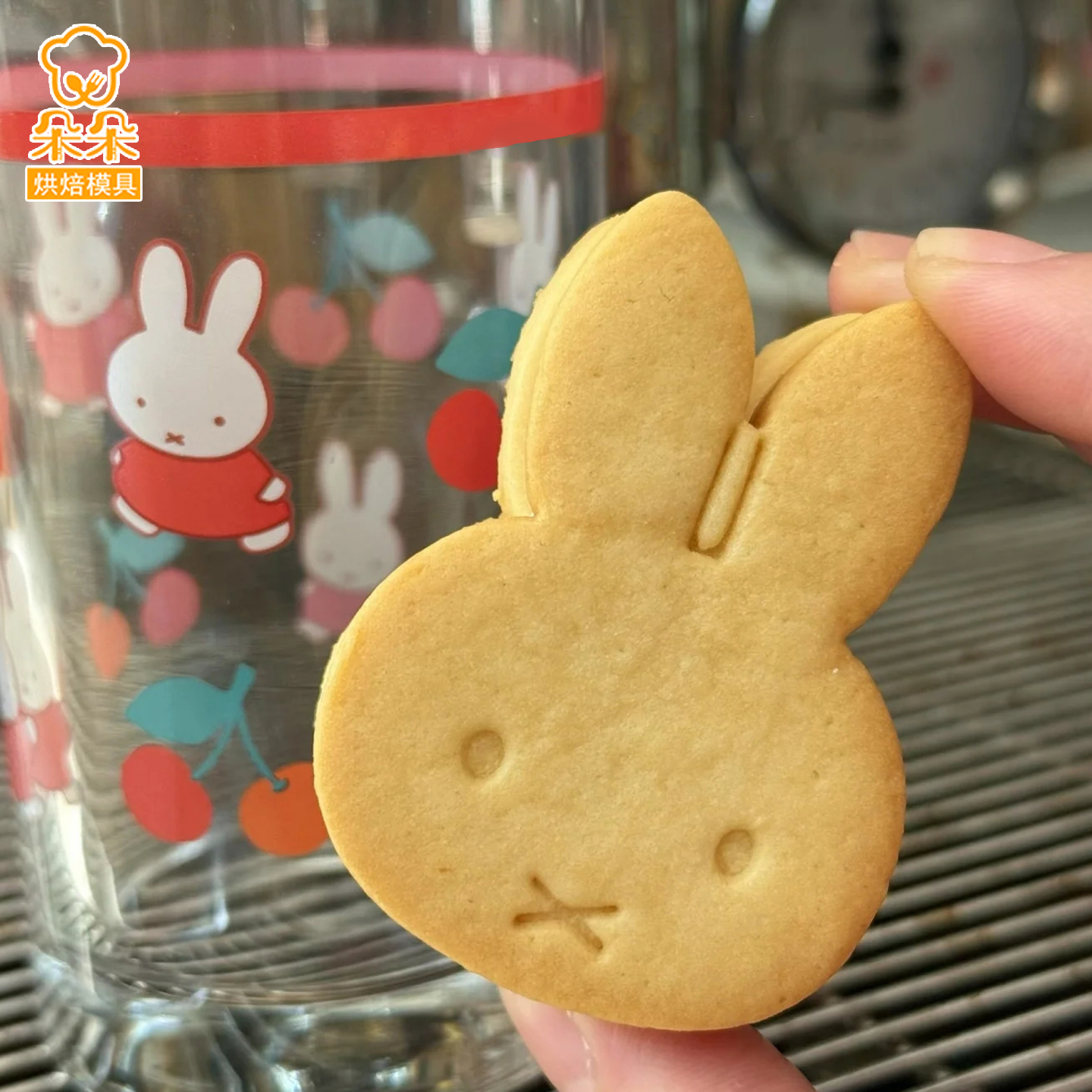 卡通米菲兔饼干模具可爱曲奇翻糖切模3d立体印花按压式烘焙工具