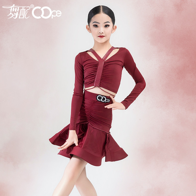 舞配拉丁舞服练习服新款仿皮拼接