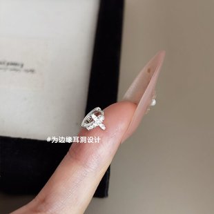 边缘十字架耳骨环925纯银针小耳圈高级感迷你满钻耳皮耳饰耳骨钉